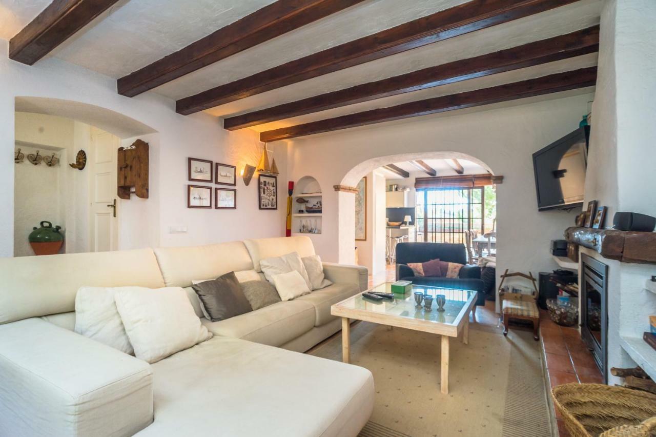 B-35 Begur 6 Pax Apartment Bagian luar foto